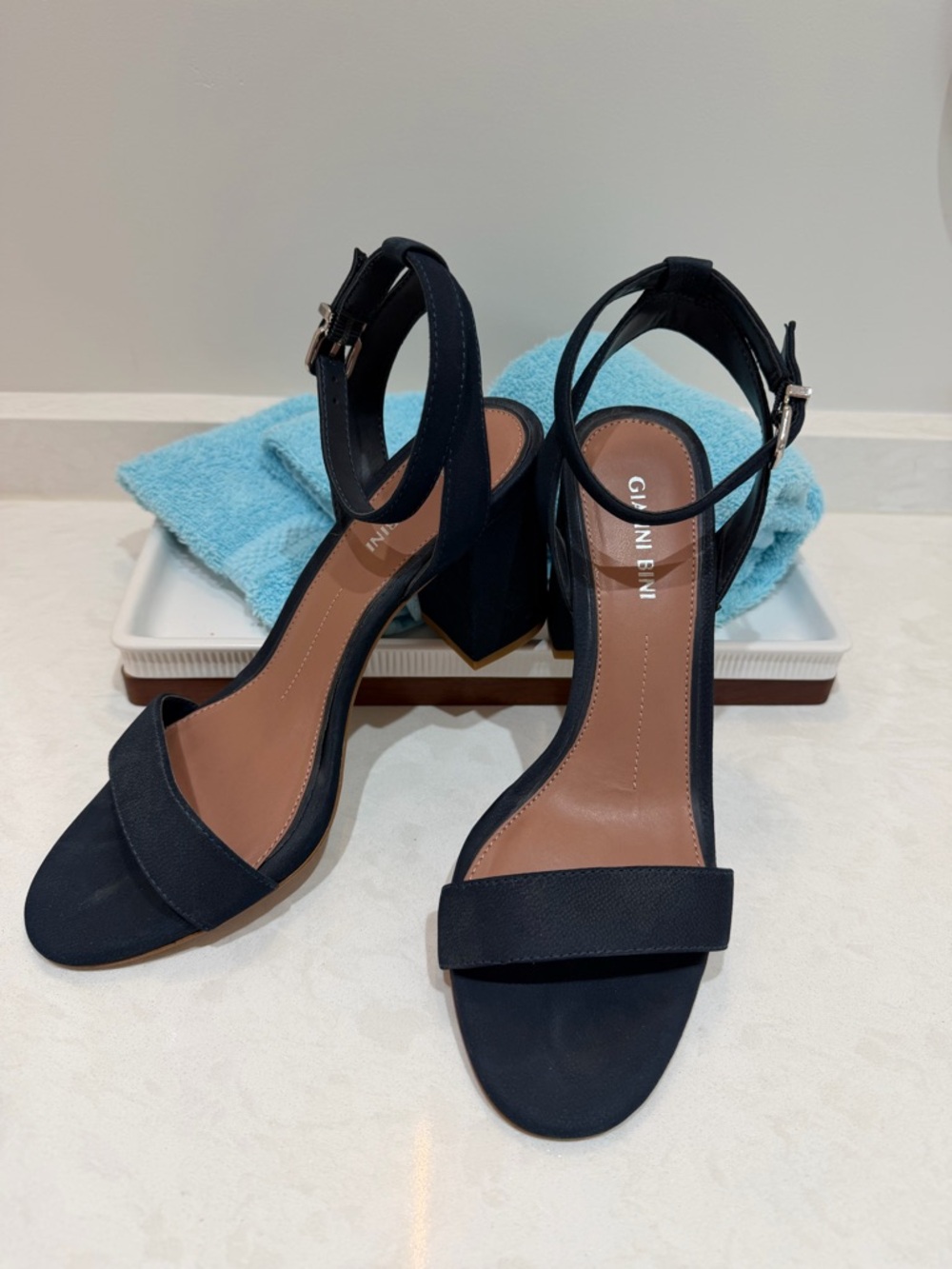 Gianni Bini Navy Ankle-Strap Block Heel Sandals LIKE NEW!!